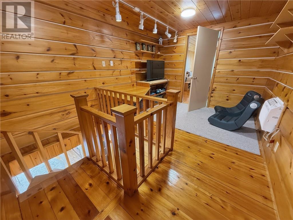 












1 Wright Street S

,
Gore Bay, Manitoulin Island,




Ontario
P0P1H0

