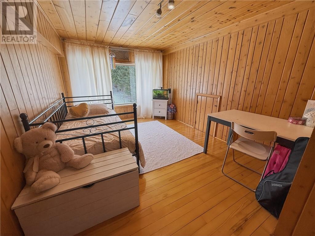 












1 Wright Street S

,
Gore Bay, Manitoulin Island,




Ontario
P0P1H0

