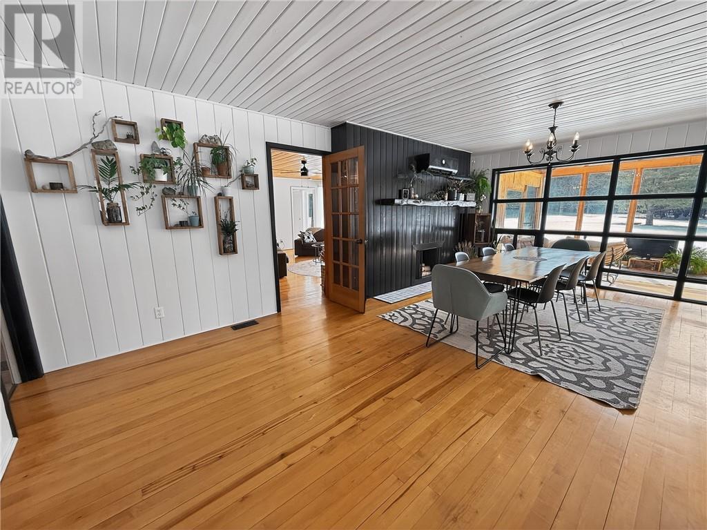 












1 Wright Street S

,
Gore Bay, Manitoulin Island,




Ontario
P0P1H0

