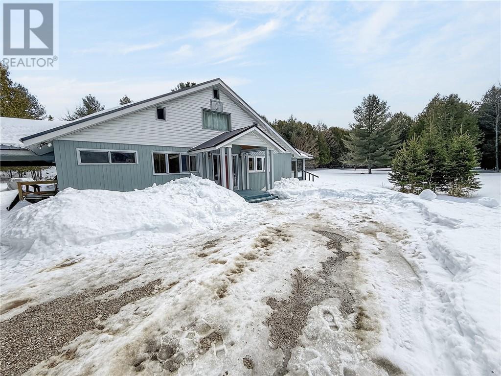 












1 Wright Street S

,
Gore Bay, Manitoulin Island,




Ontario
P0P1H0

