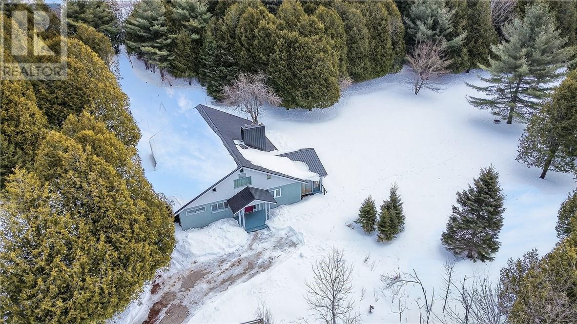 












1 Wright Street S

,
Gore Bay, Manitoulin Island,




Ontario
P0P1H0

