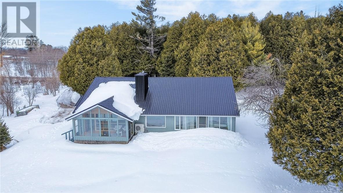 












1 Wright Street S

,
Gore Bay, Manitoulin Island,




Ontario
P0P1H0

