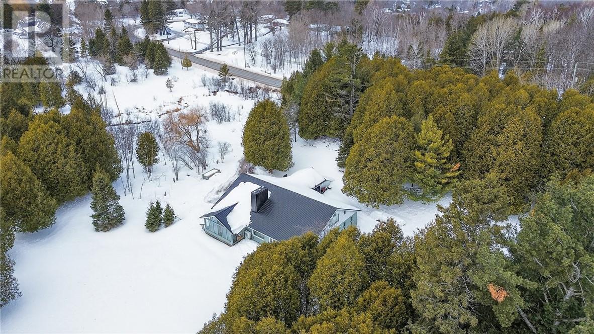












1 Wright Street S

,
Gore Bay, Manitoulin Island,




Ontario
P0P1H0


