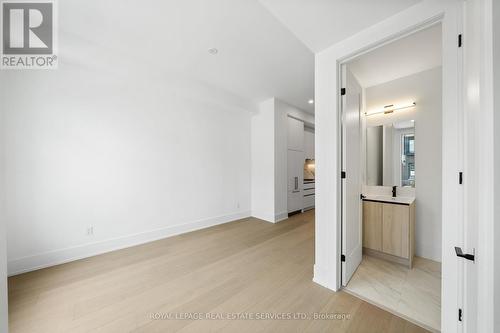Foyer + Powder