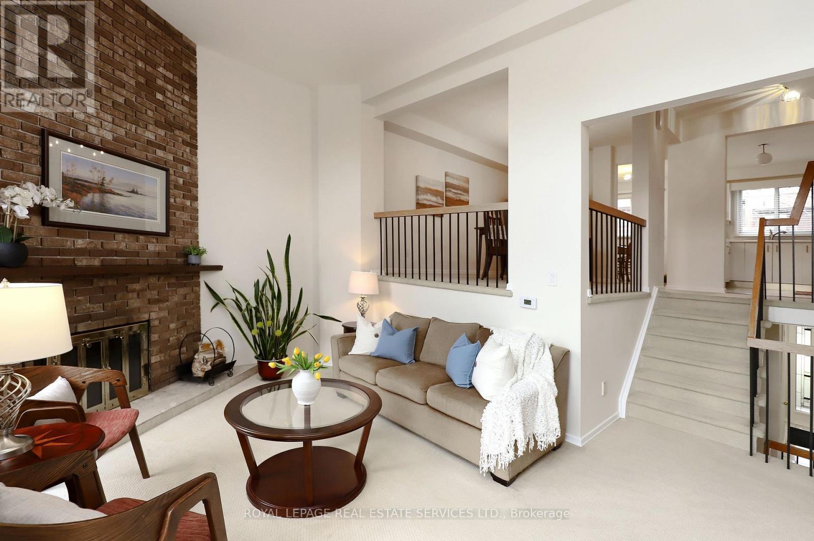 












48 - 4165 FIELDGATE DRIVE

,
Mississauga,




Ontario
L4W2M9

