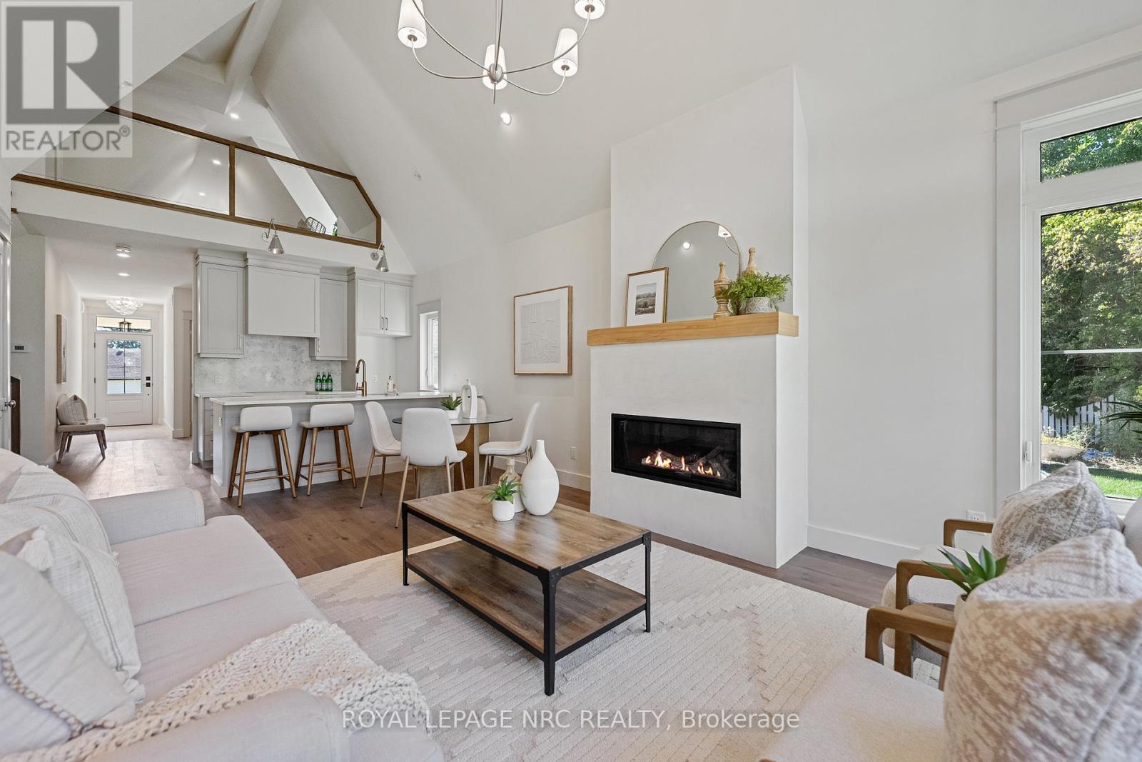 












4062 GLENSPRING ROAD

,
Fort Erie (Crystal Beach),




Ontario
L0S1B0

