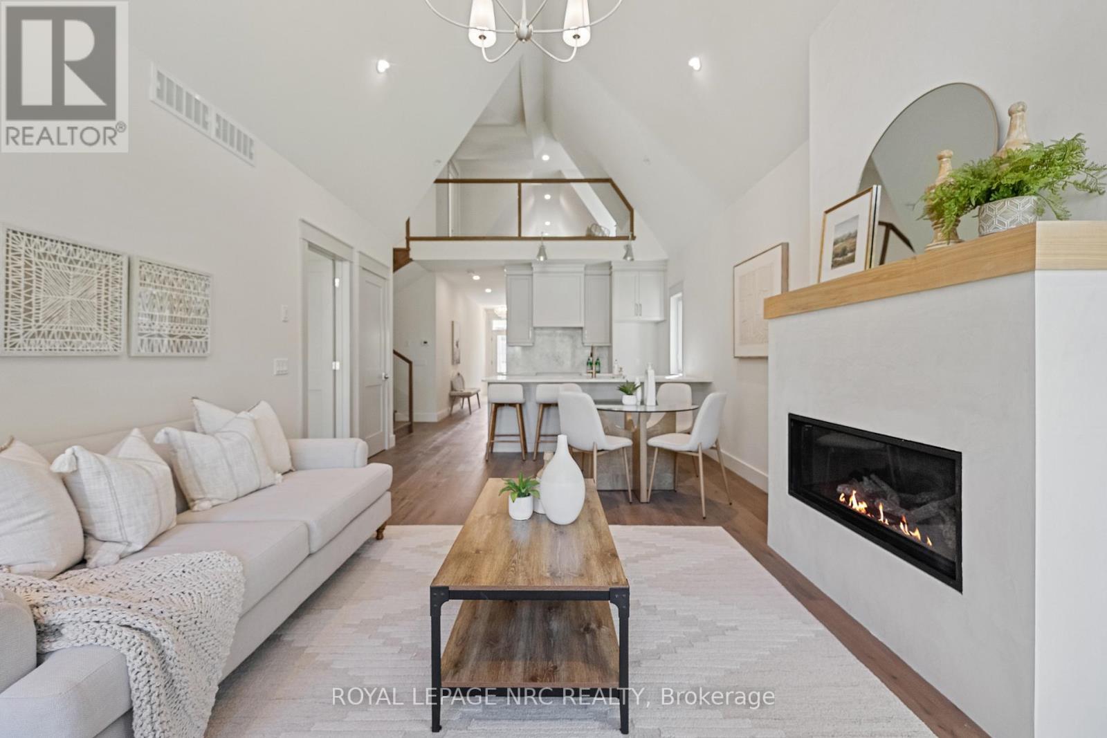 












4062 GLENSPRING ROAD

,
Fort Erie (Crystal Beach),




Ontario
L0S1B0

