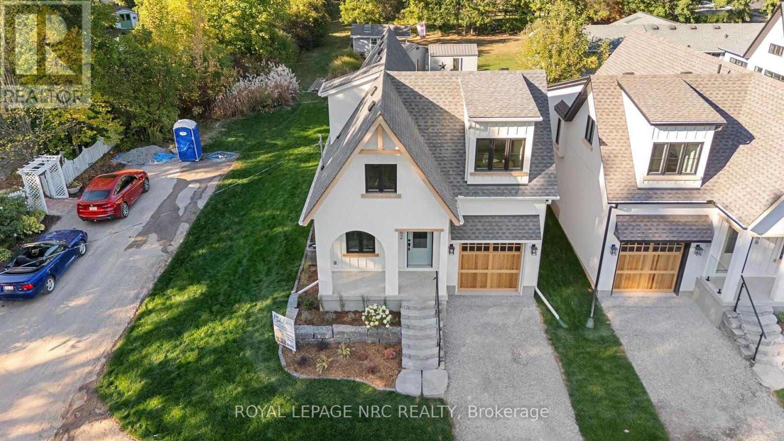 












4062 GLENSPRING ROAD

,
Fort Erie (Crystal Beach),




Ontario
L0S1B0

