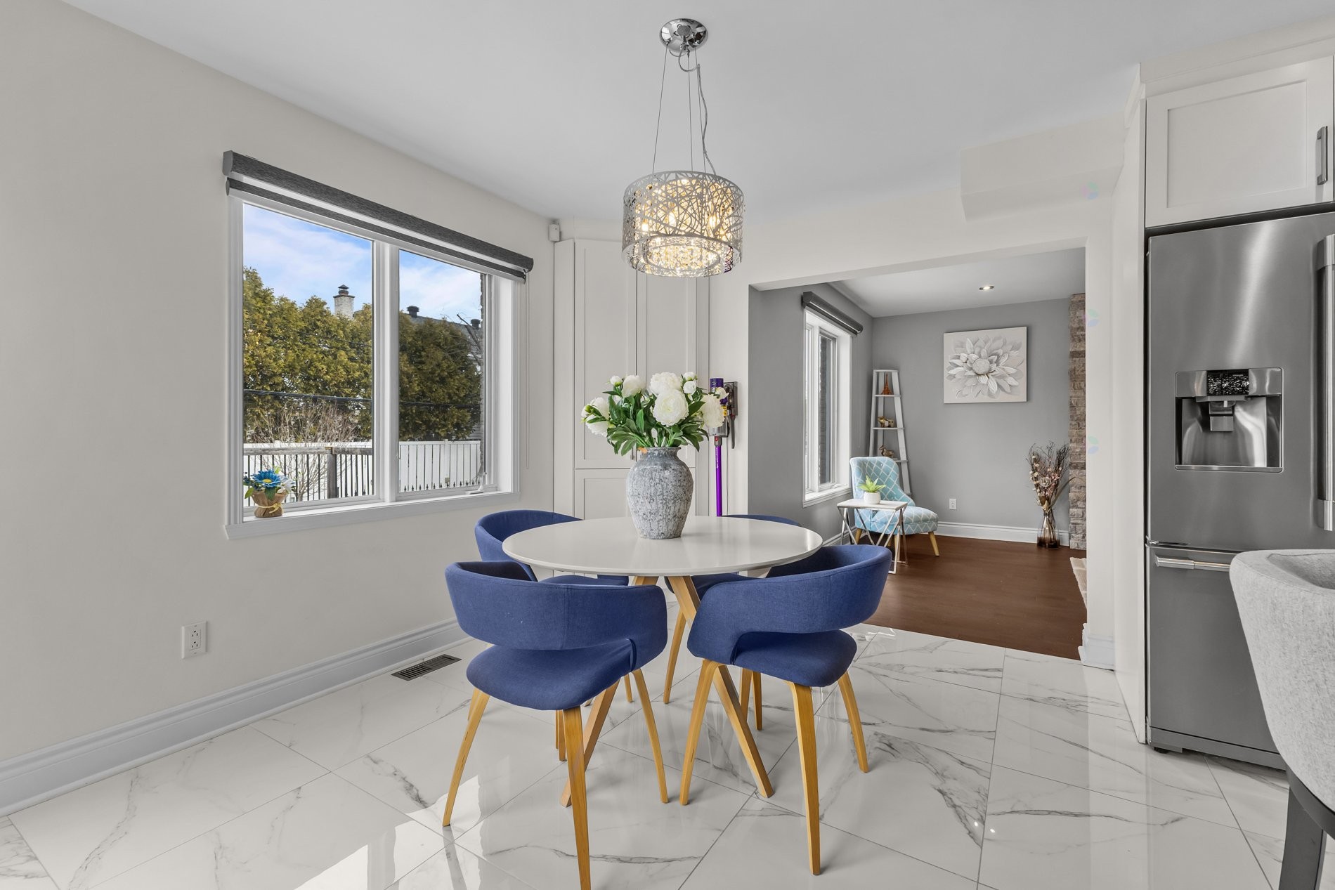 









18189


Boul. Elkas

,
Kirkland,




QC
H9J3E1

