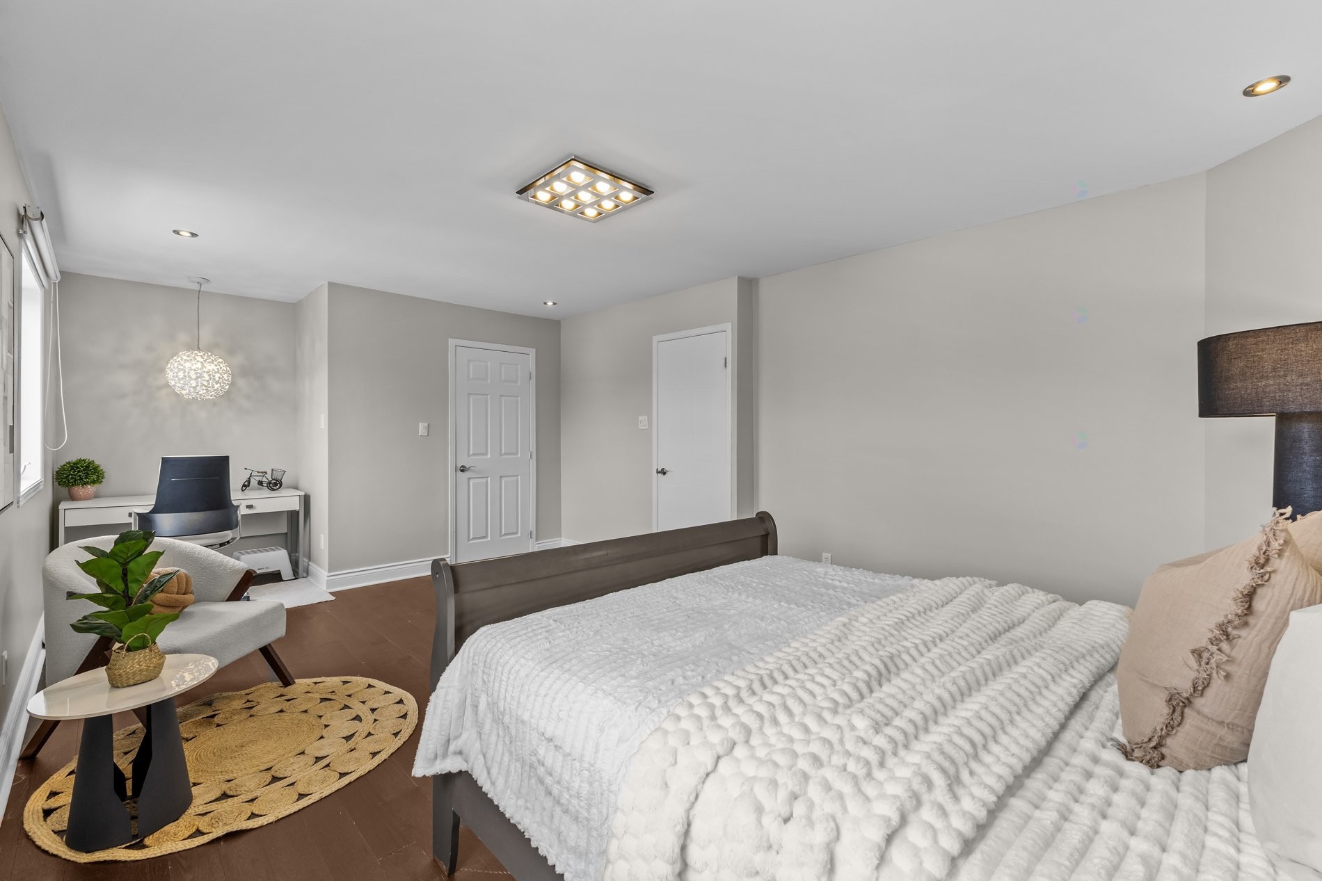 









18189


Boul. Elkas

,
Kirkland,




QC
H9J3E1

