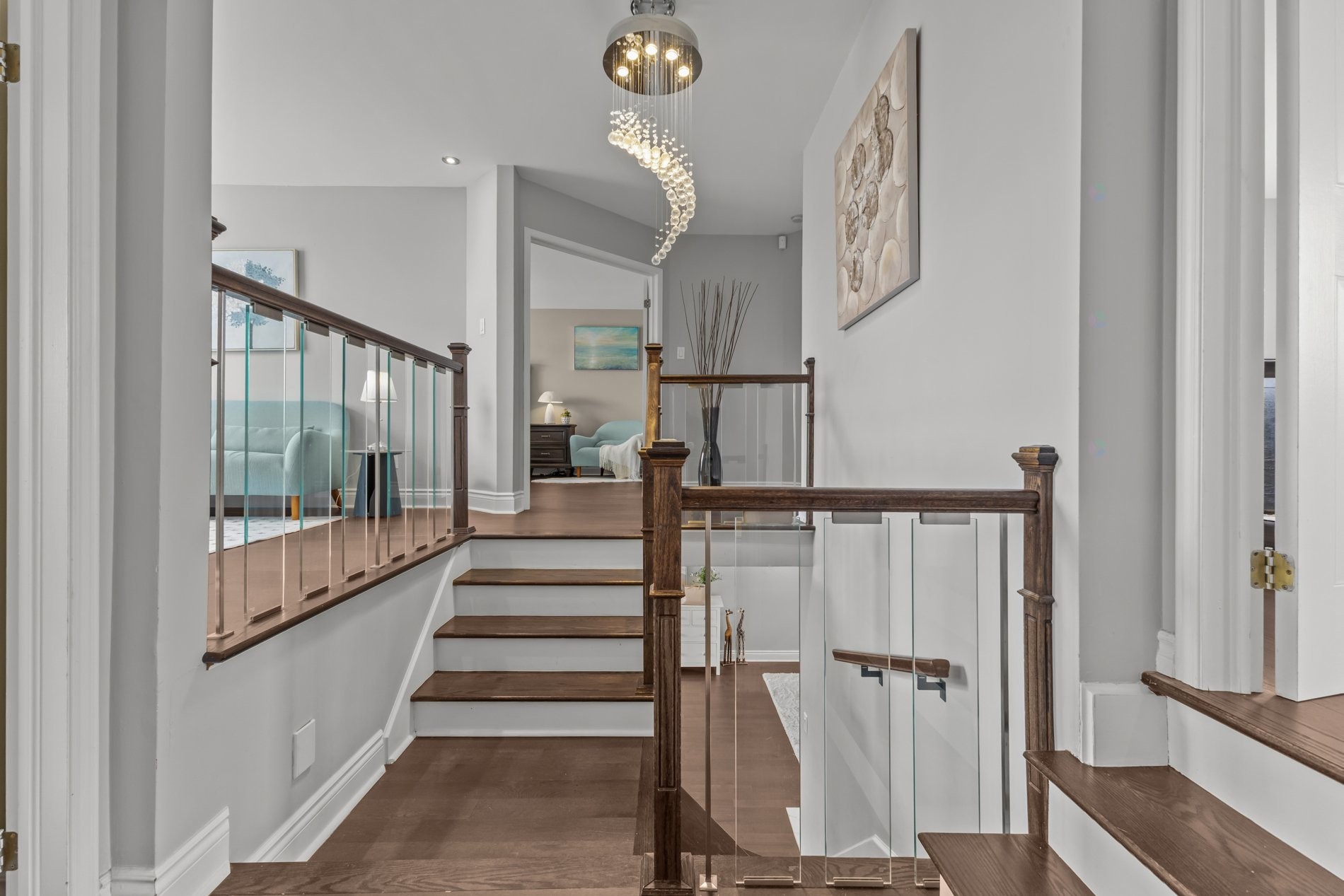 









18189


Boul. Elkas

,
Kirkland,




QC
H9J3E1

