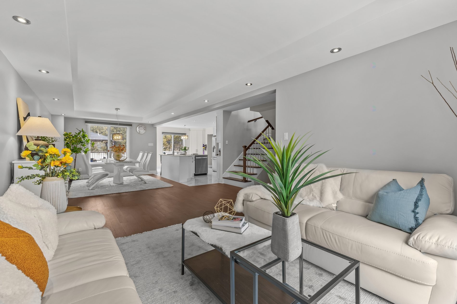 









18189


Boul. Elkas

,
Kirkland,




QC
H9J3E1

