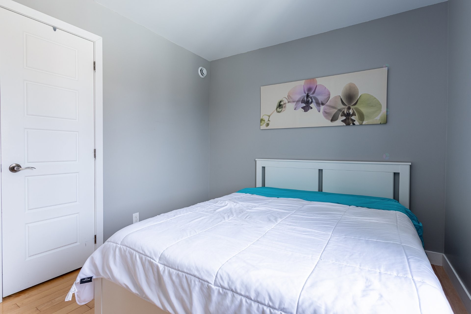 









6890


Rue François-Raymond

,
Trois-Rivières,




QC
G9C0G7

