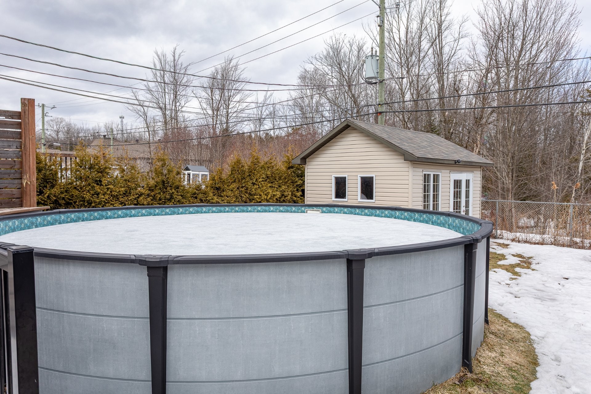 









6890


Rue François-Raymond

,
Trois-Rivières,




QC
G9C0G7

