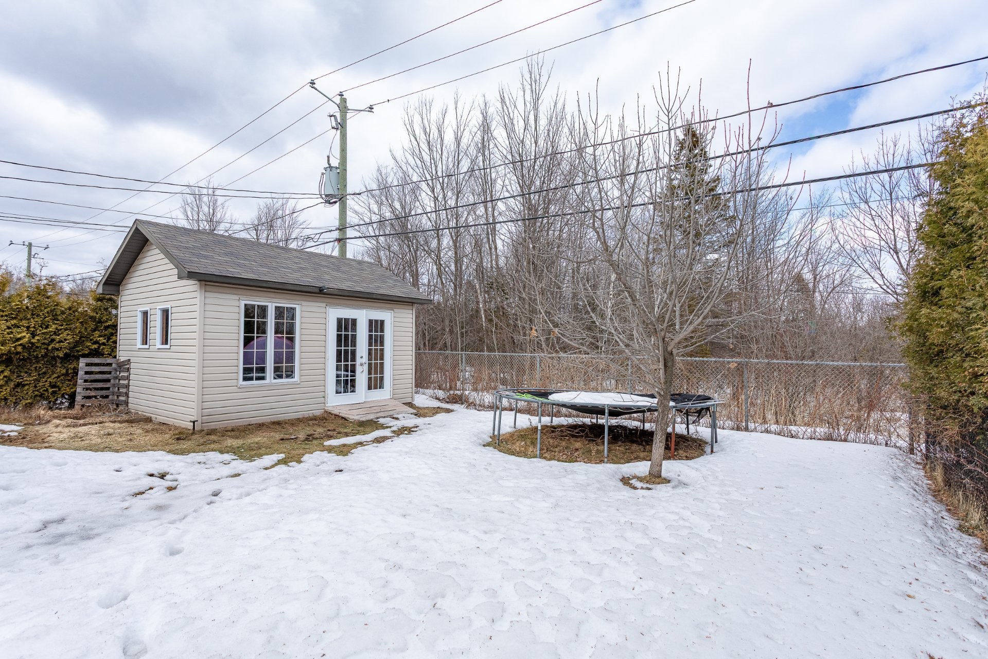 









6890


Rue François-Raymond

,
Trois-Rivières,




QC
G9C0G7

