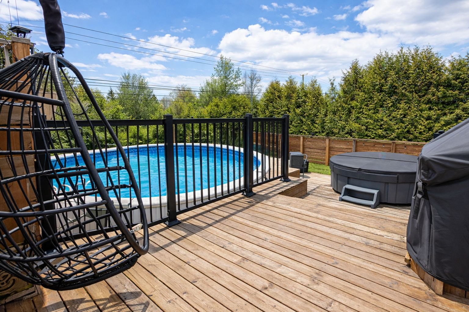 









6890


Rue François-Raymond

,
Trois-Rivières,




QC
G9C0G7

