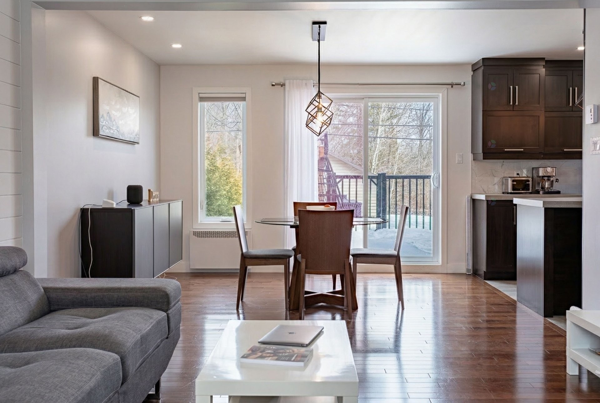 









6890


Rue François-Raymond

,
Trois-Rivières,




QC
G9C0G7

