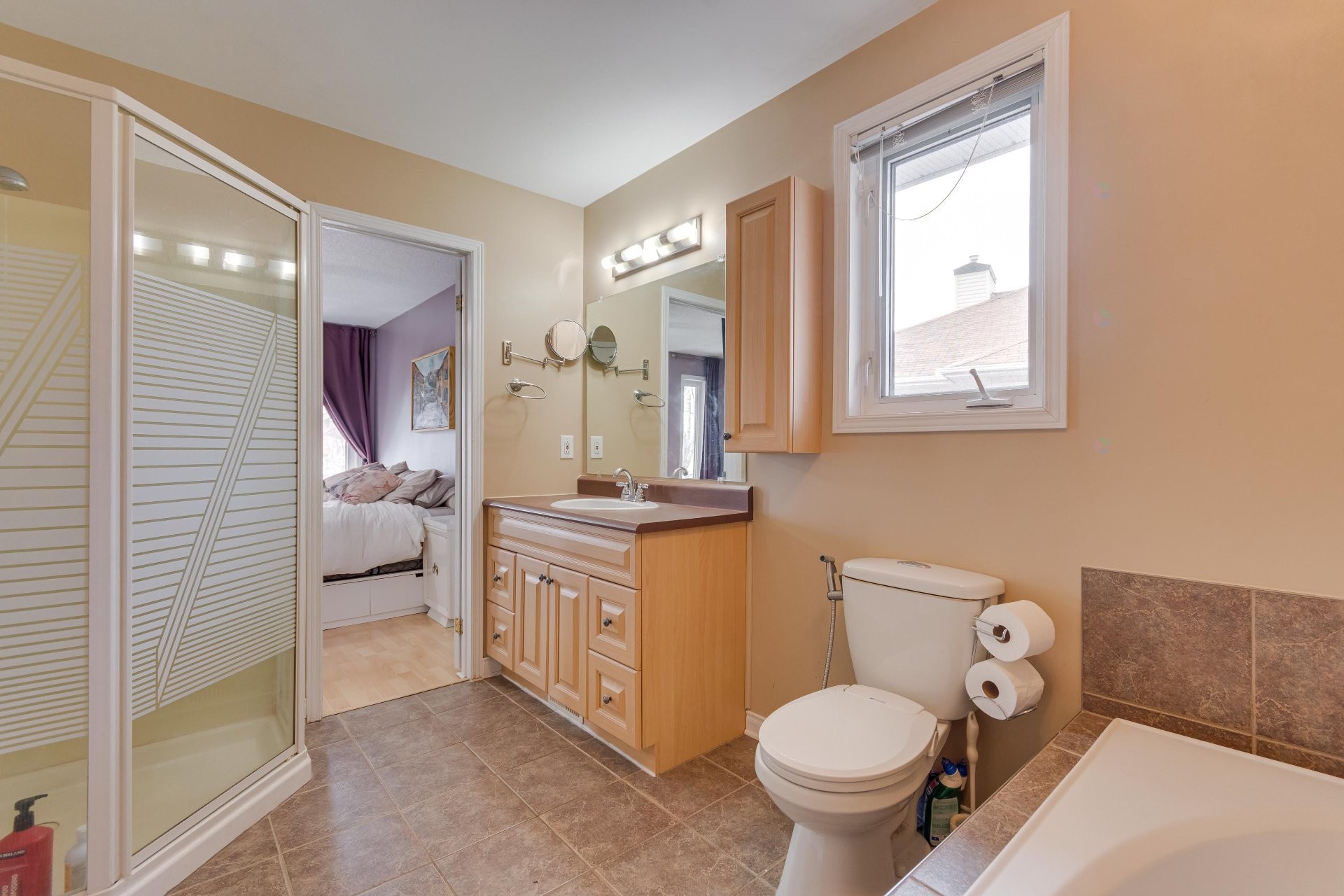 









81


Rue de la Planète

,
Gatineau (Hull),




QC
J9A2Y5

