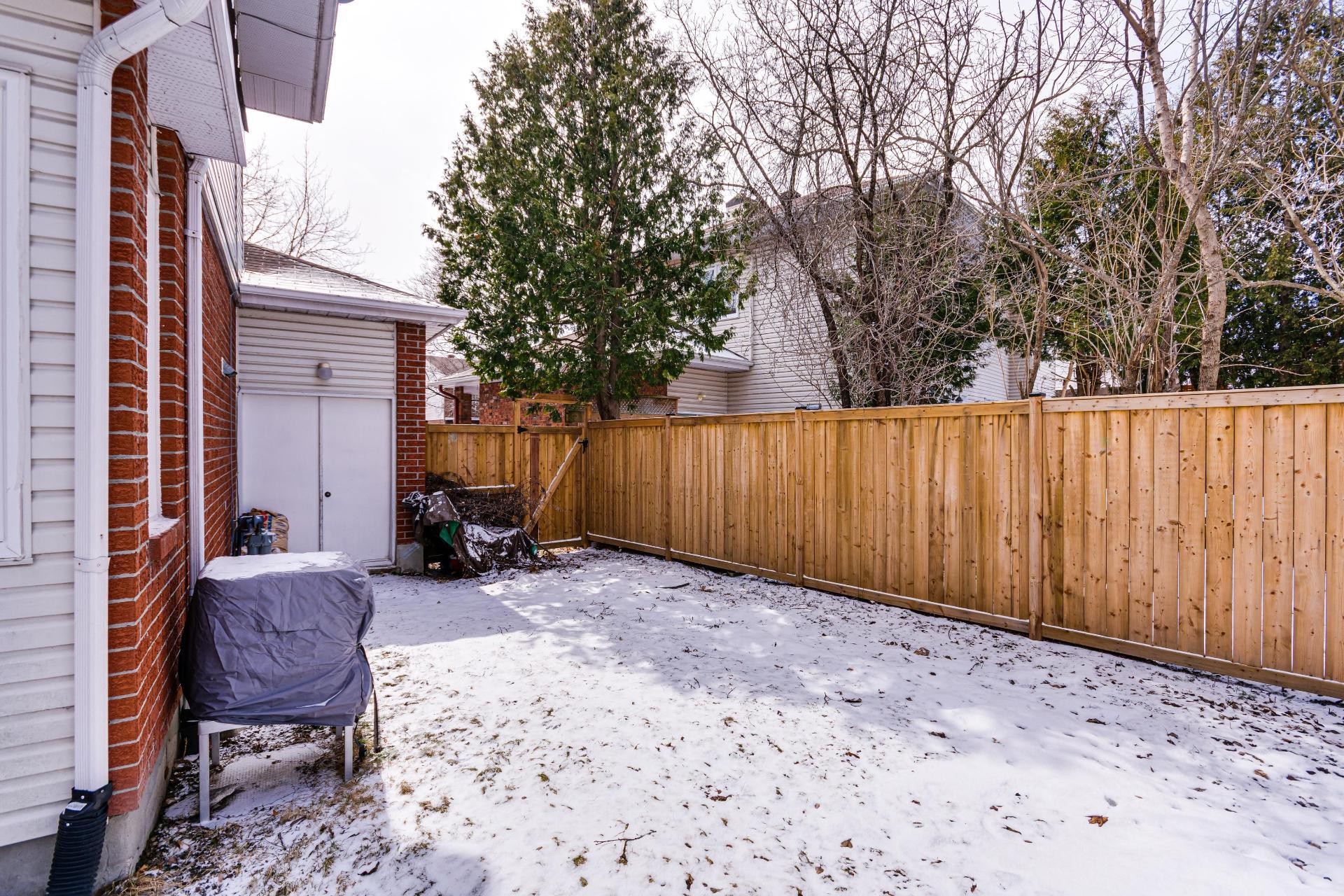 









81


Rue de la Planète

,
Gatineau (Hull),




QC
J9A2Y5

