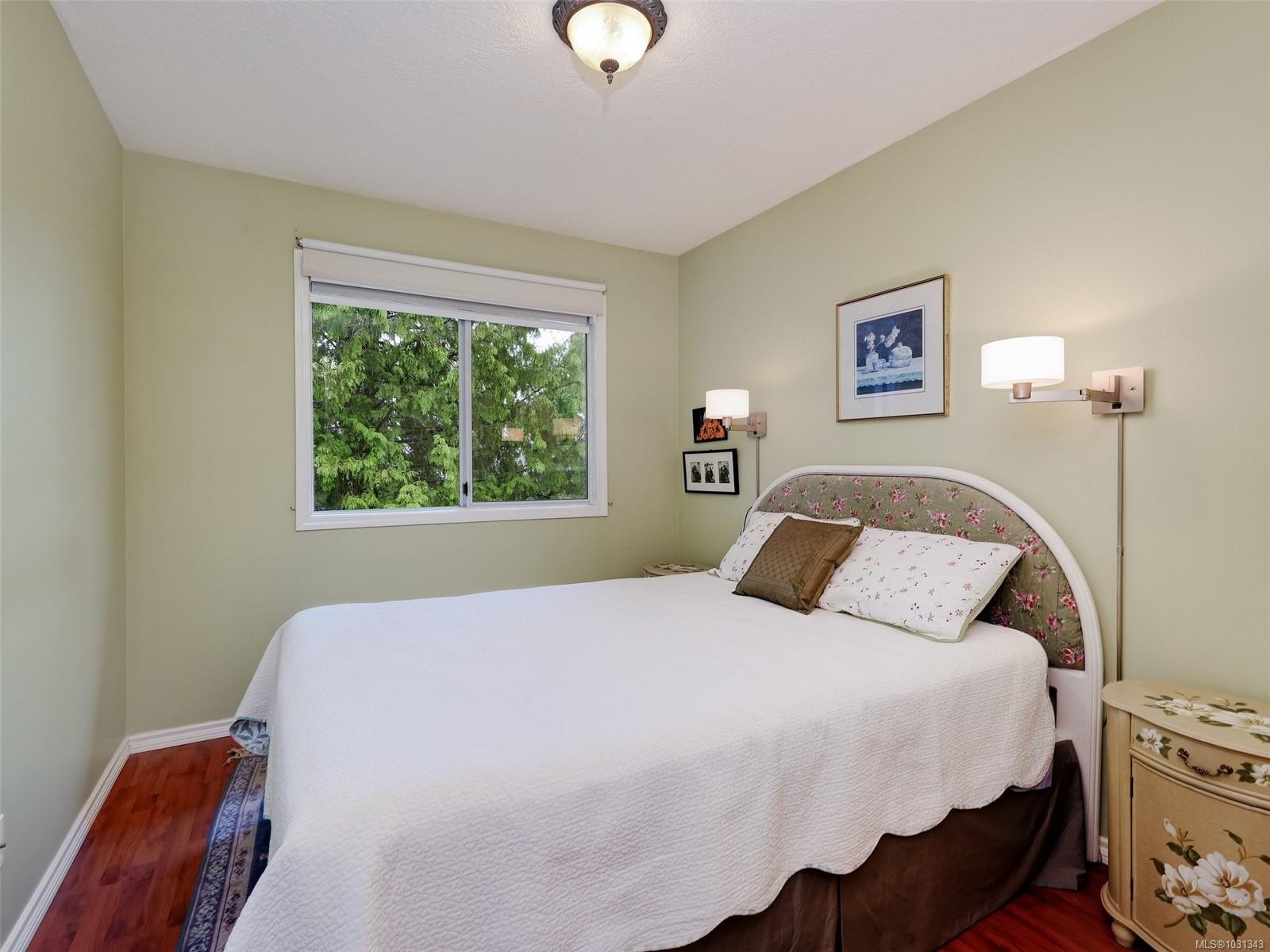 









4560


West Saanich

Rd, 19,
Saanich,




BC
V8Z 3G4

