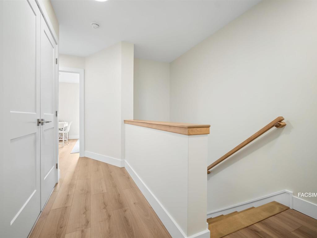 












PUN73E 185 Puncheon Way

,
West Bedford,




NS
B4B 2N6

