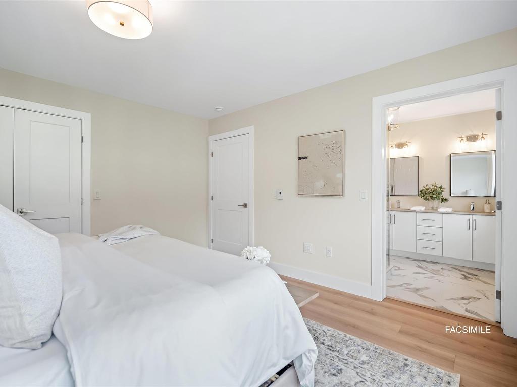 












PUN73E 185 Puncheon Way

,
West Bedford,




NS
B4B 2N6

