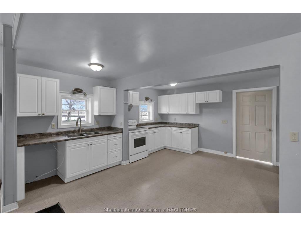 









25200


Jacob

Road,
Chatham-Kent,




ON
N0P 1S0

