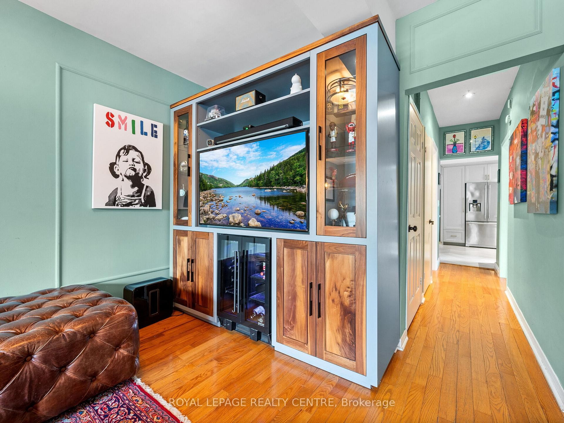 









102


Twenty Third

Street,
Toronto,




ON
M8V 3N2

