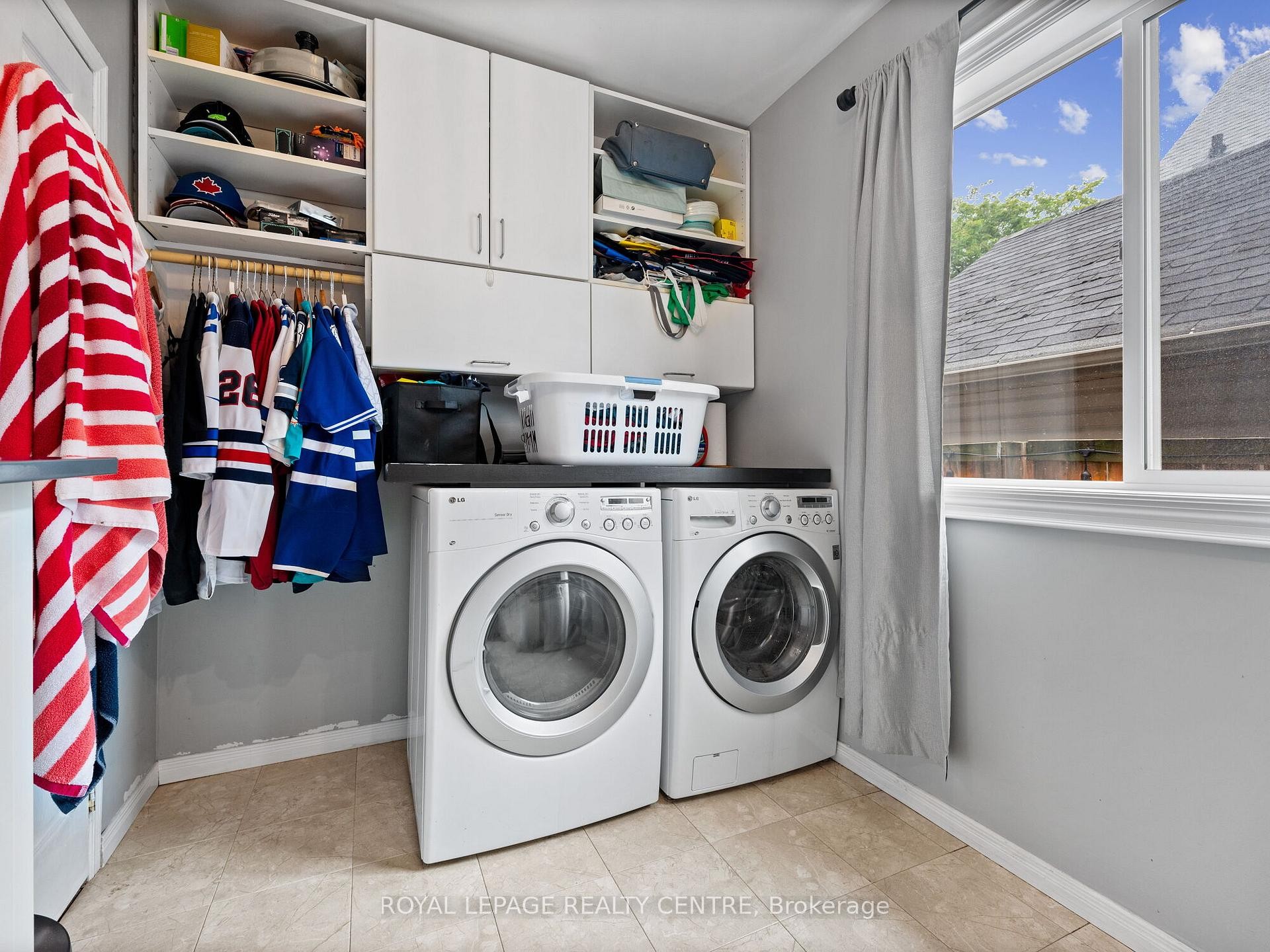 









102


Twenty Third

Street,
Toronto,




ON
M8V 3N2

