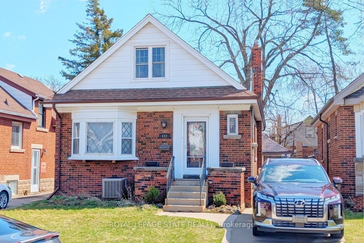 









143


Huxley

Avenue South,
Hamilton,




ON
L8K 2P9

