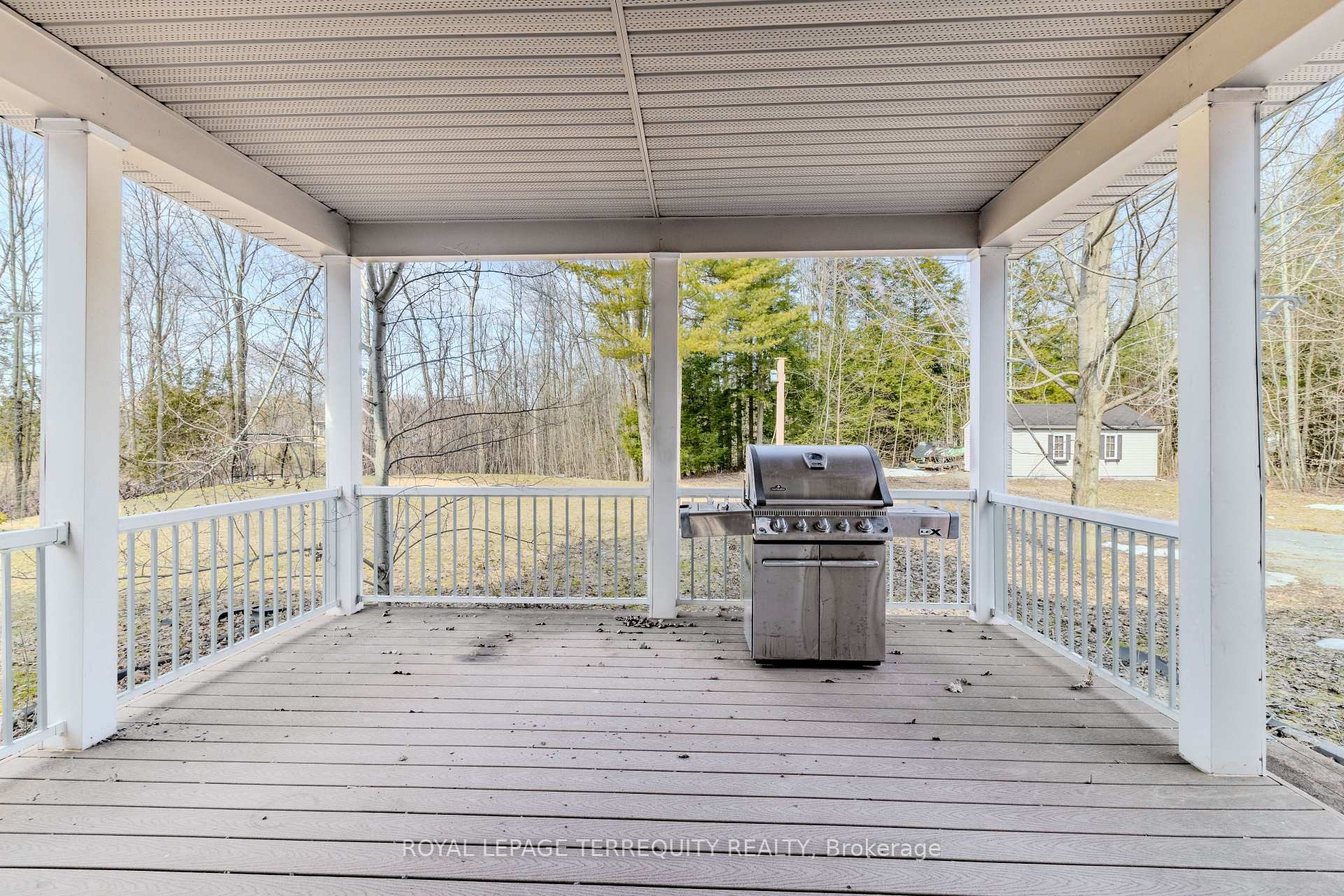 









591


Du Parc

Road,
Champlain,




ON
K0B 1K0

