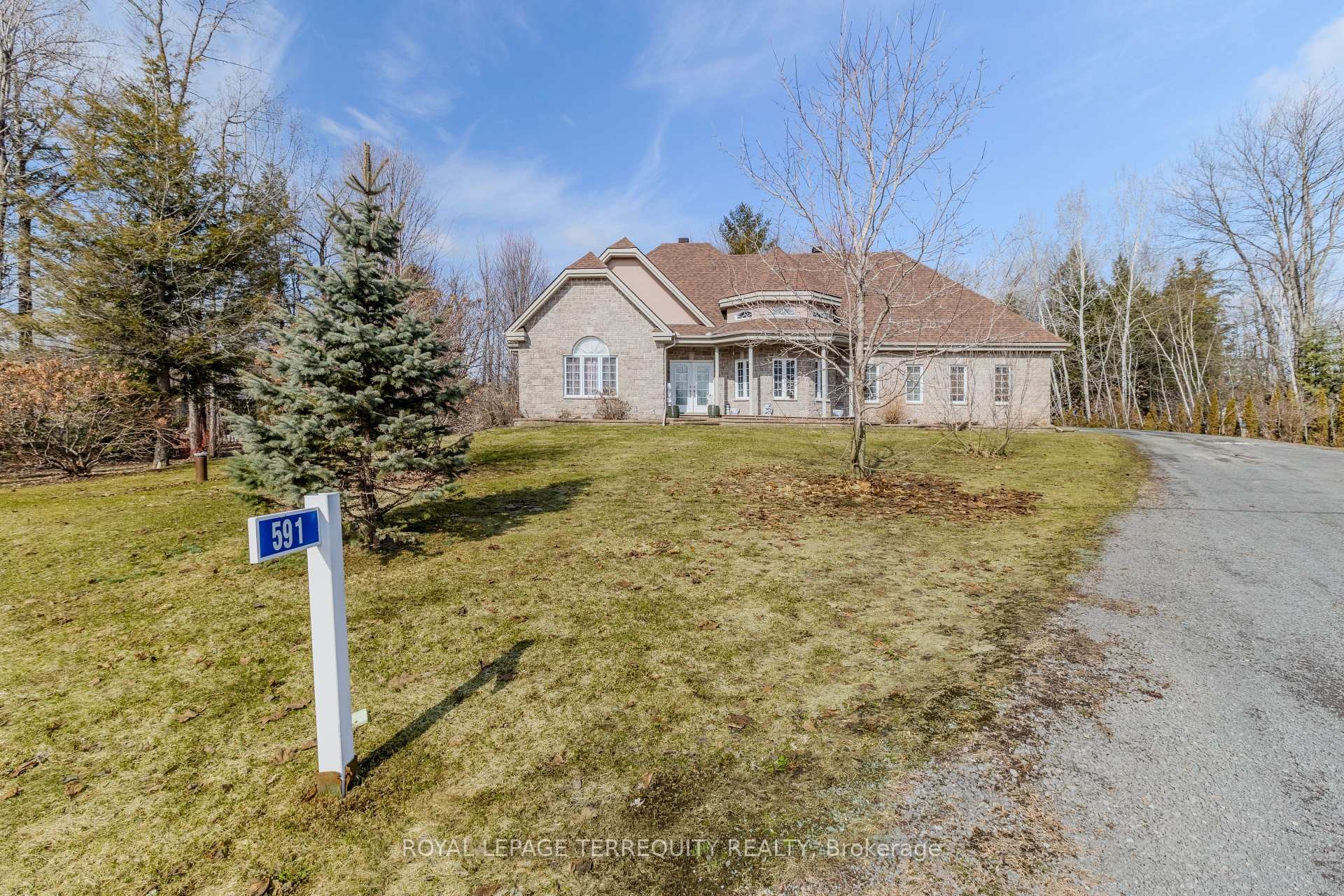 









591


Du Parc

Road,
Champlain,




ON
K0B 1K0

