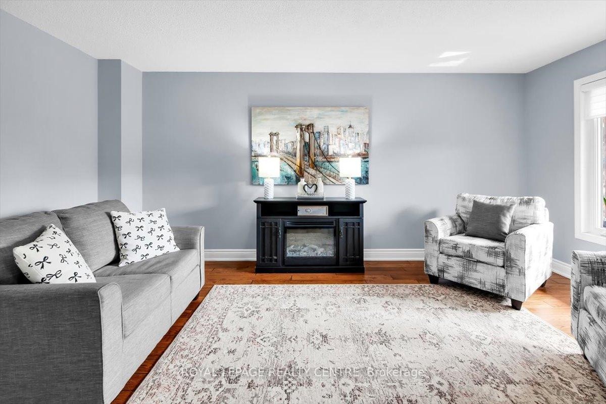 









3135


Orleans

Road,
Mississauga,




ON
L5L 5L4

