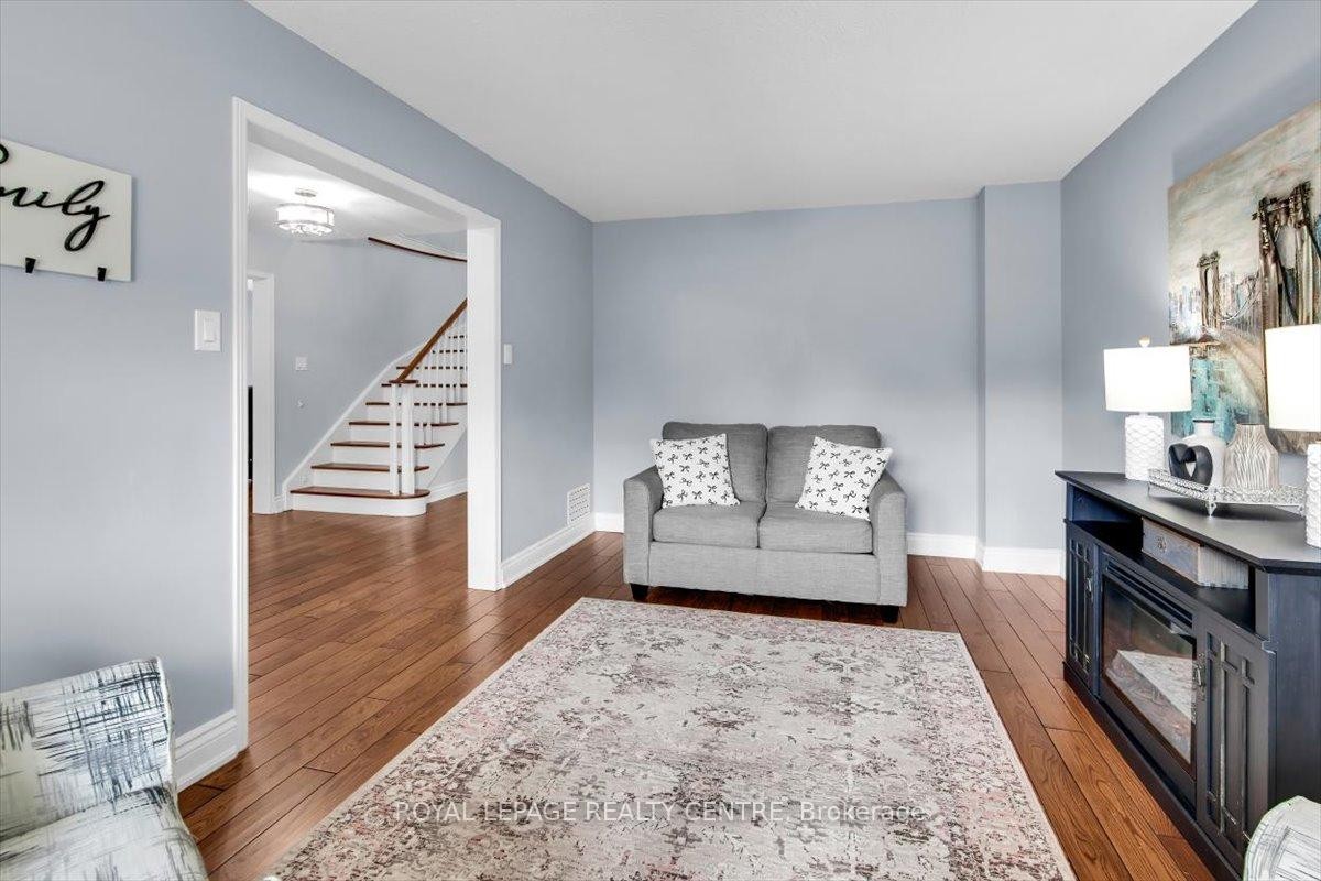 









3135


Orleans

Road,
Mississauga,




ON
L5L 5L4

