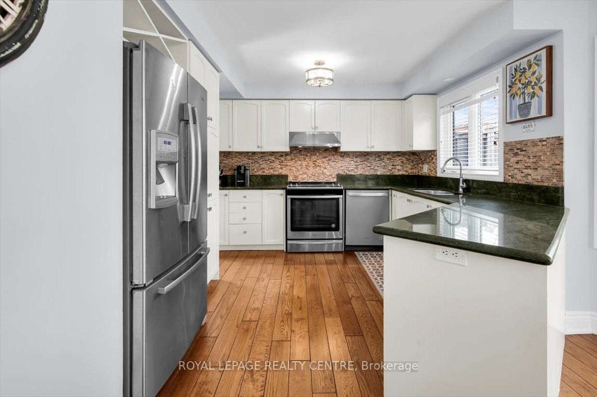 









3135


Orleans

Road,
Mississauga,




ON
L5L 5L4

