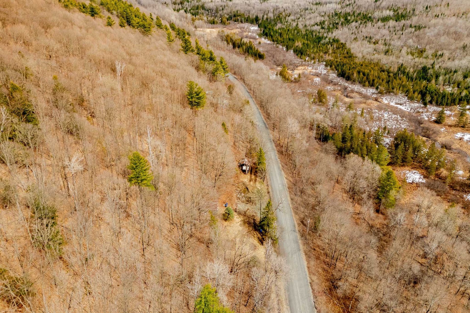 









1250


Ch. Vallières

,
Stanstead - Canton,







QC
J0B1C0

