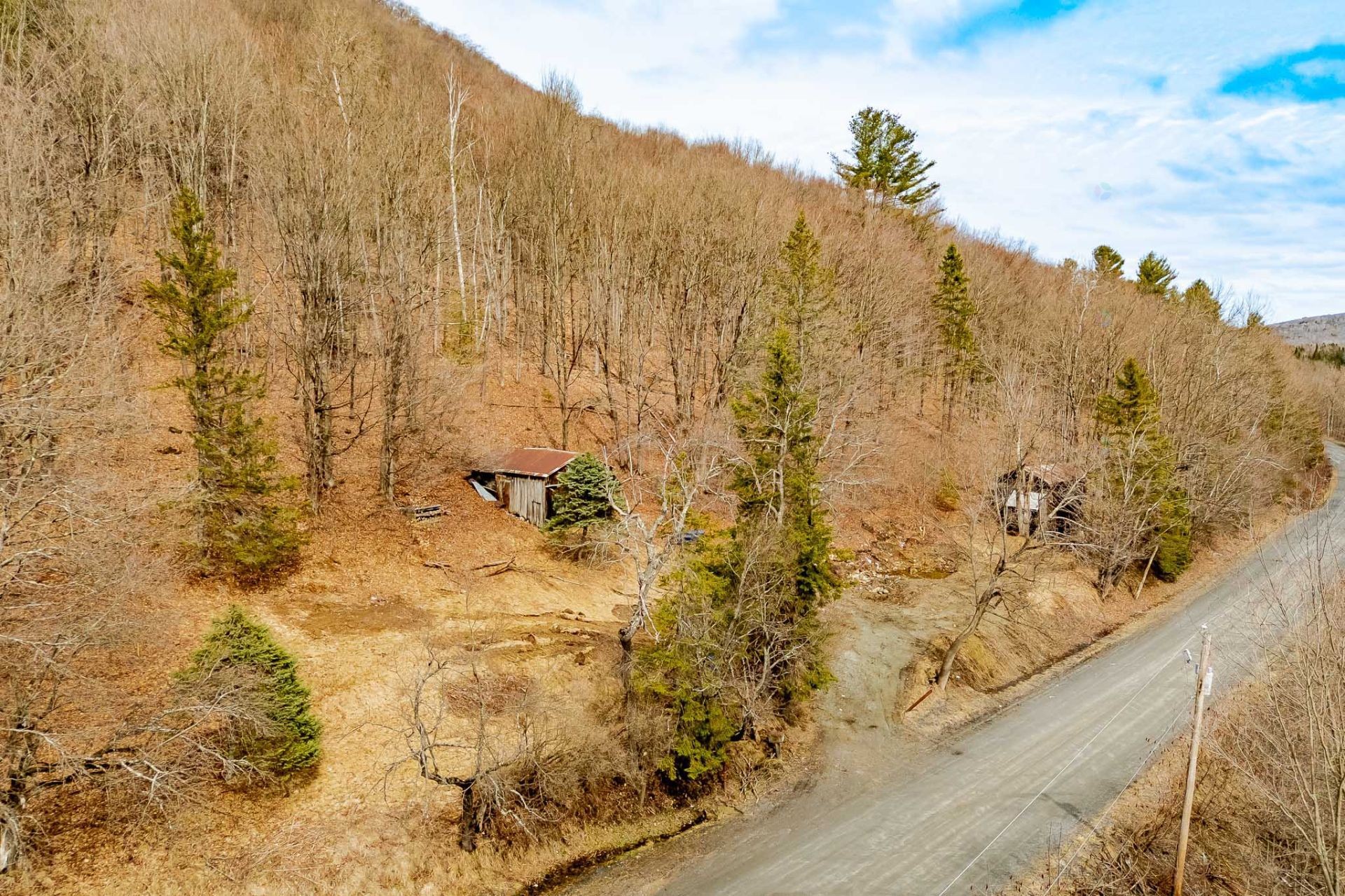 









1250


Ch. Vallières

,
Stanstead - Canton,







QC
J0B1C0

