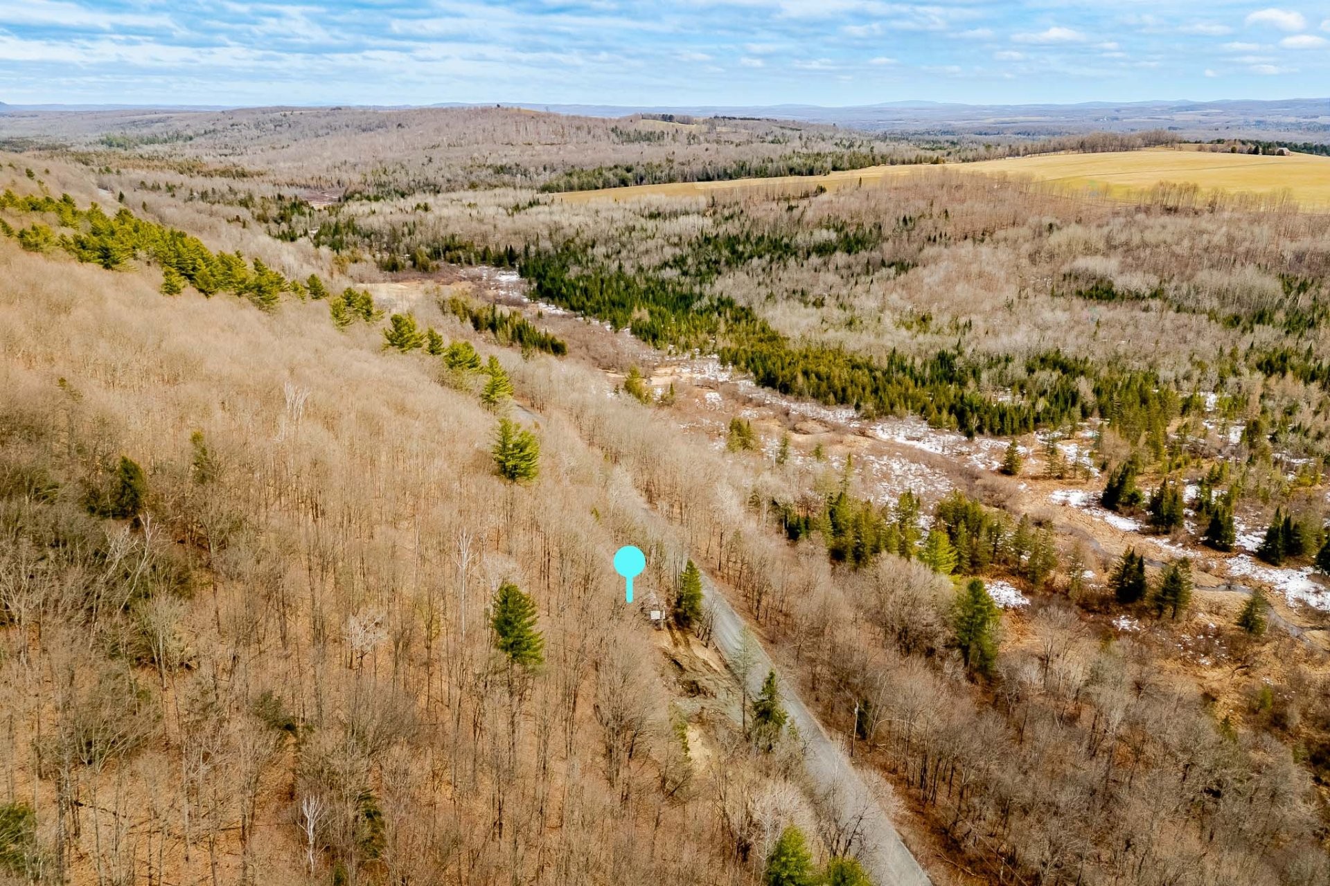 









1250


Ch. Vallières

,
Stanstead - Canton,







QC
J0B1C0

