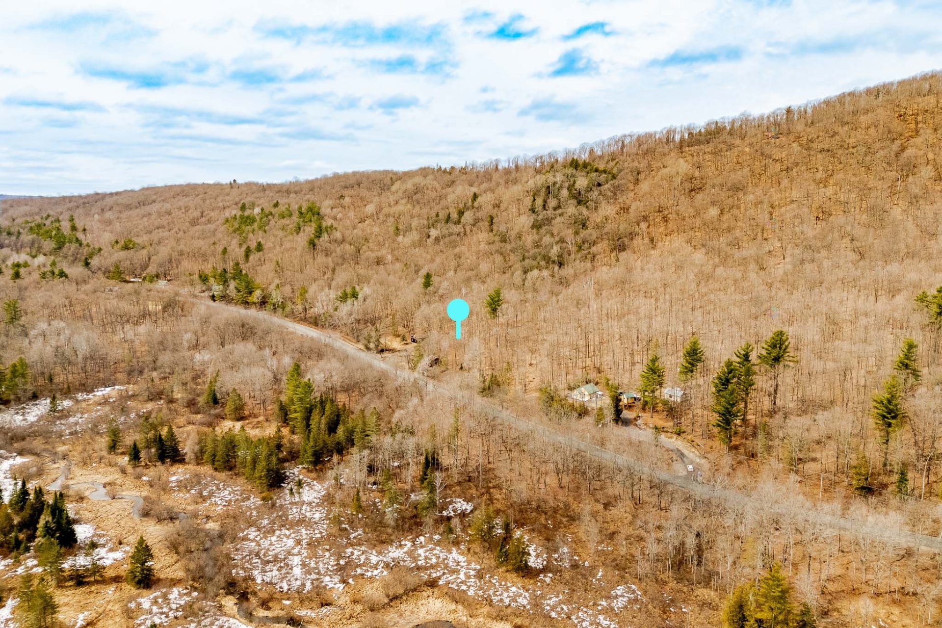 









1250


Ch. Vallières

,
Stanstead - Canton,







QC
J0B1C0

