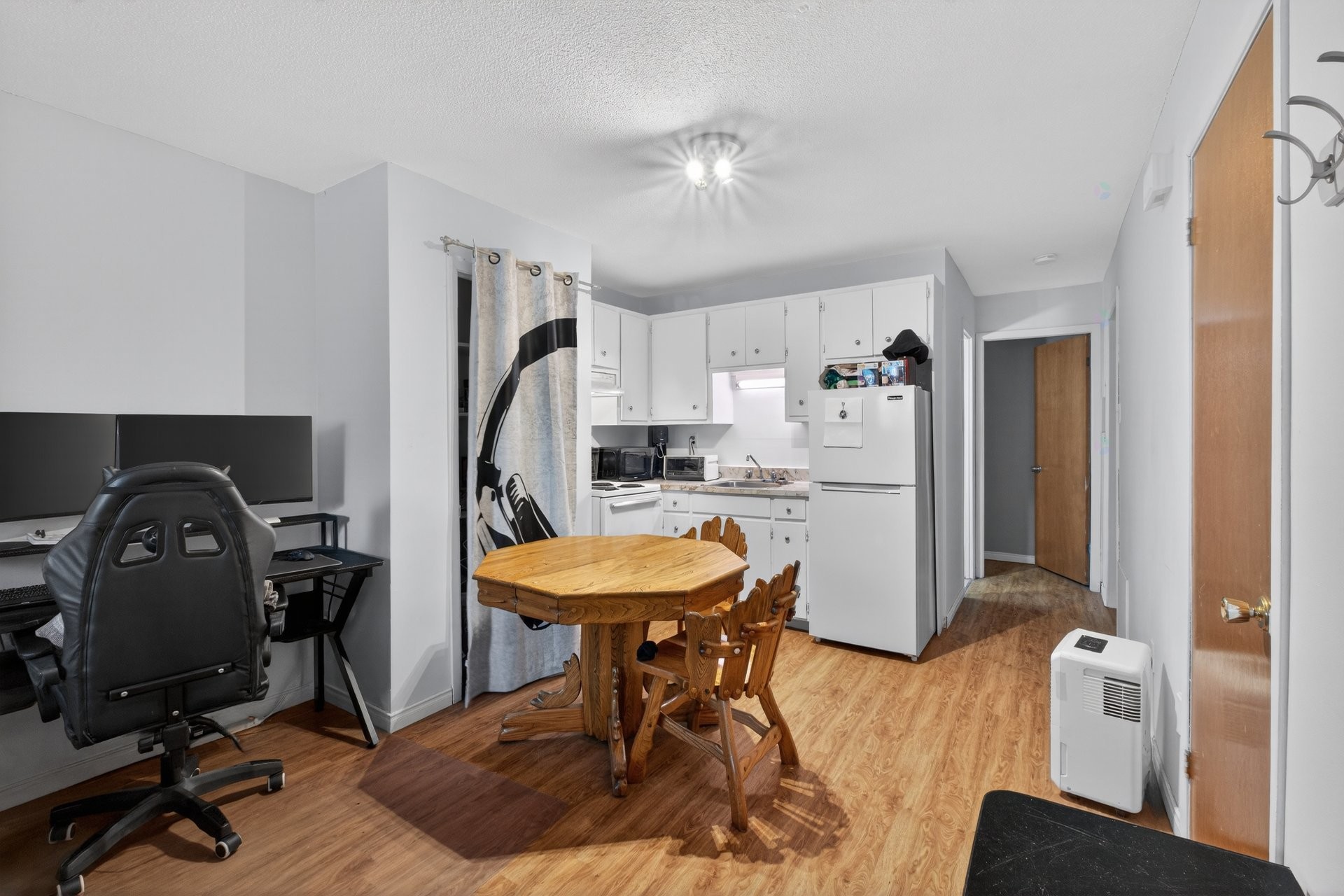 









2542


Rue Fisette

,
Sherbrooke (Les Nations),




QC
J1K1E3

