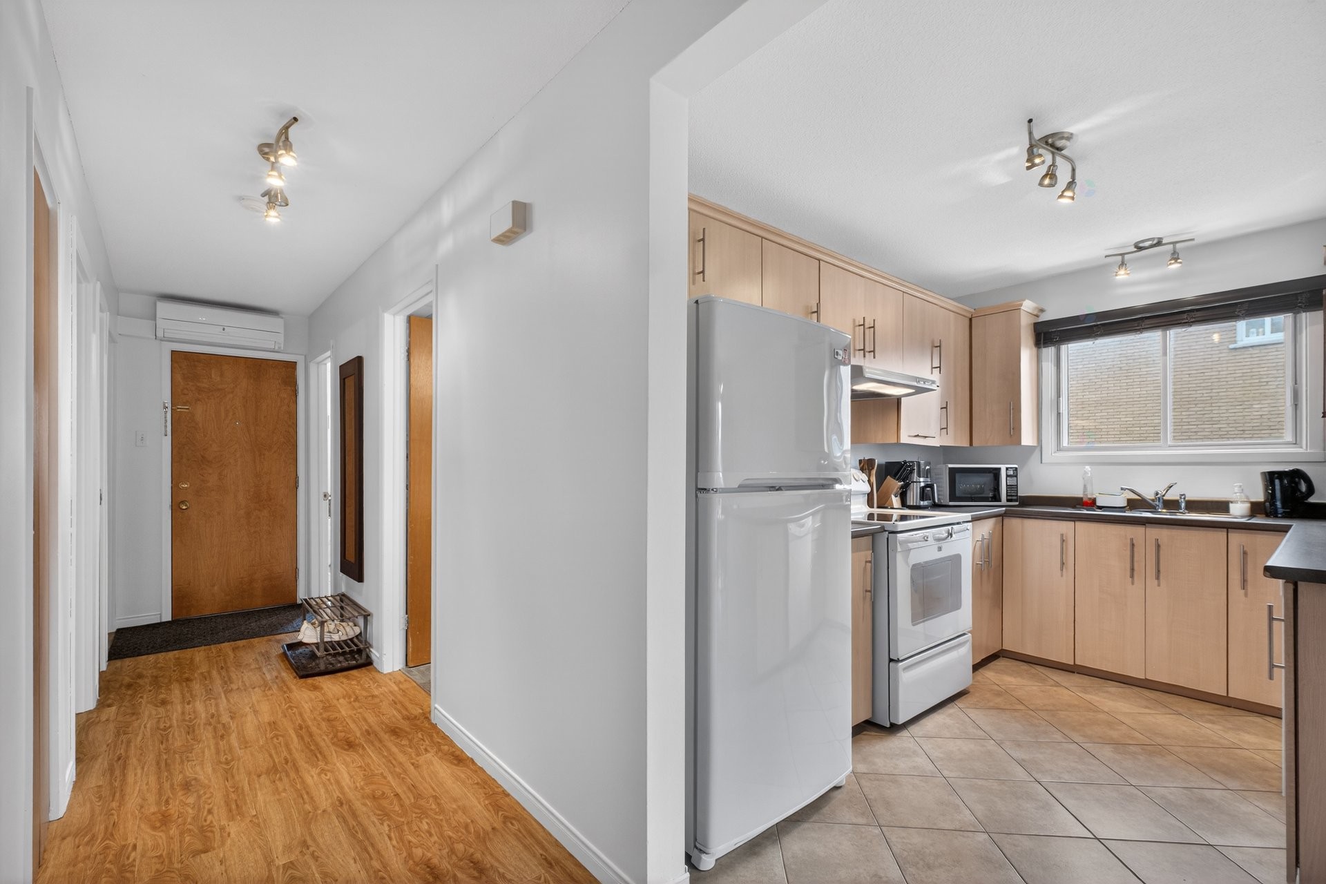 









2542


Rue Fisette

,
Sherbrooke (Les Nations),




QC
J1K1E3

