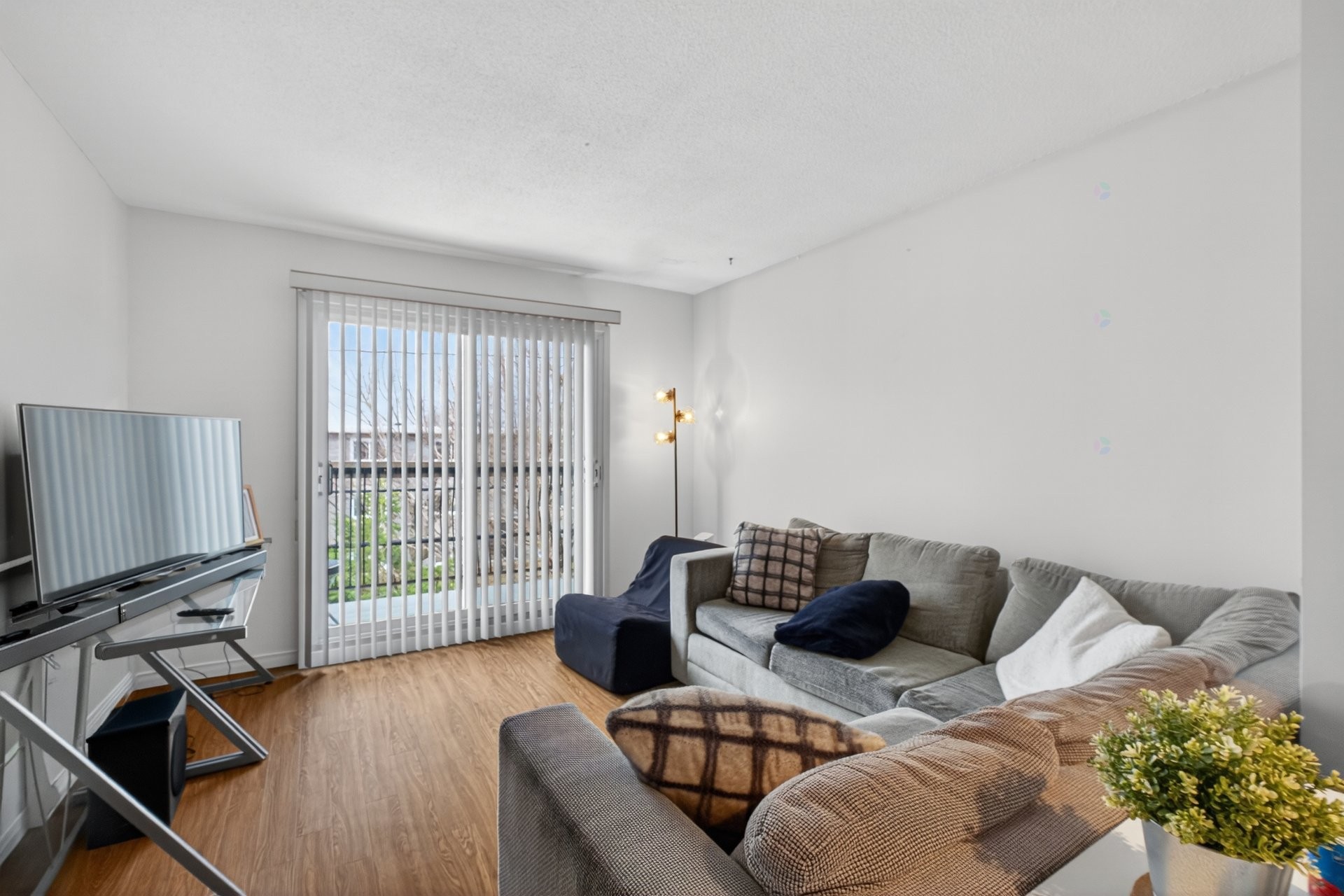 









2542


Rue Fisette

,
Sherbrooke (Les Nations),




QC
J1K1E3

