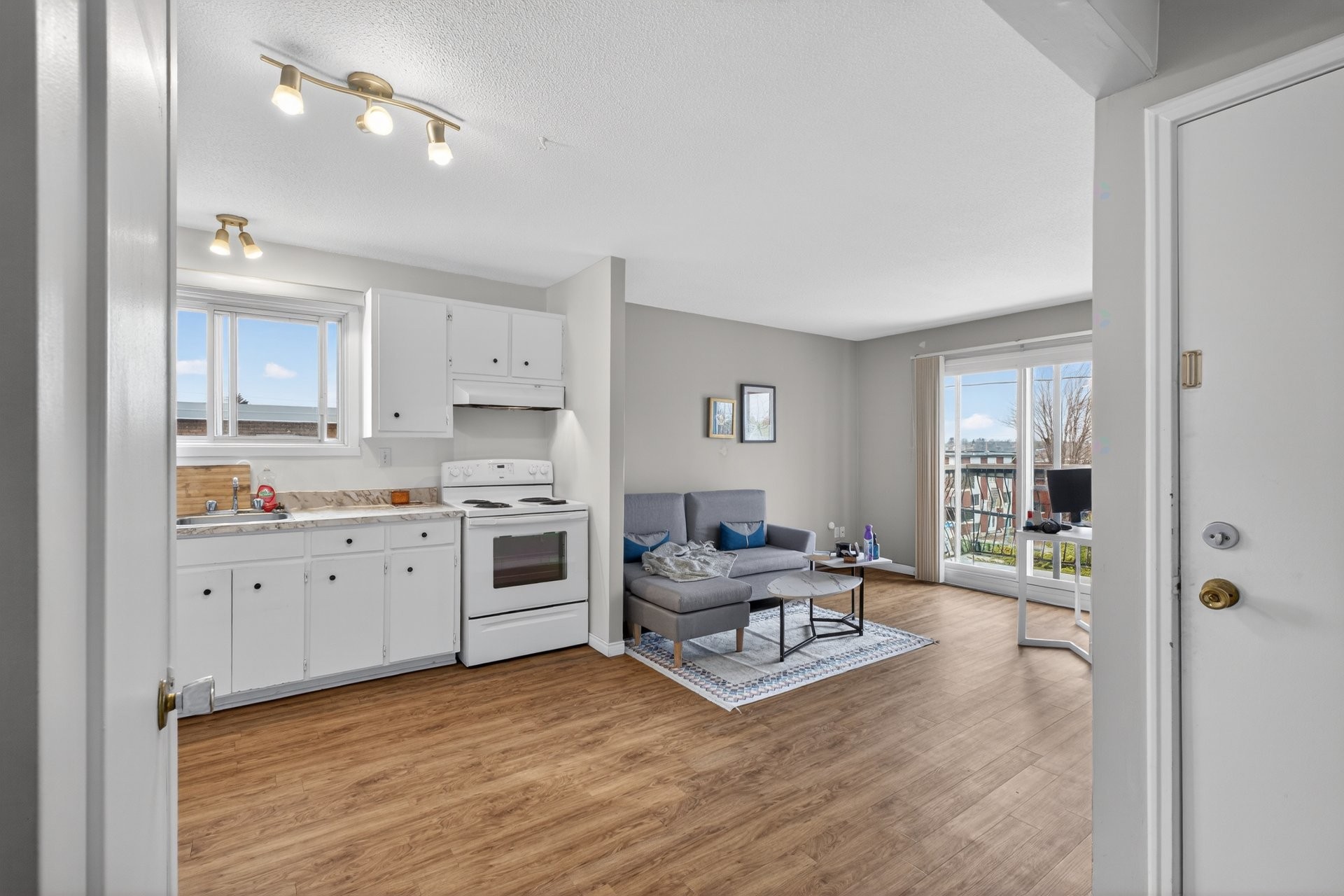 









2542


Rue Fisette

,
Sherbrooke (Les Nations),




QC
J1K1E3

