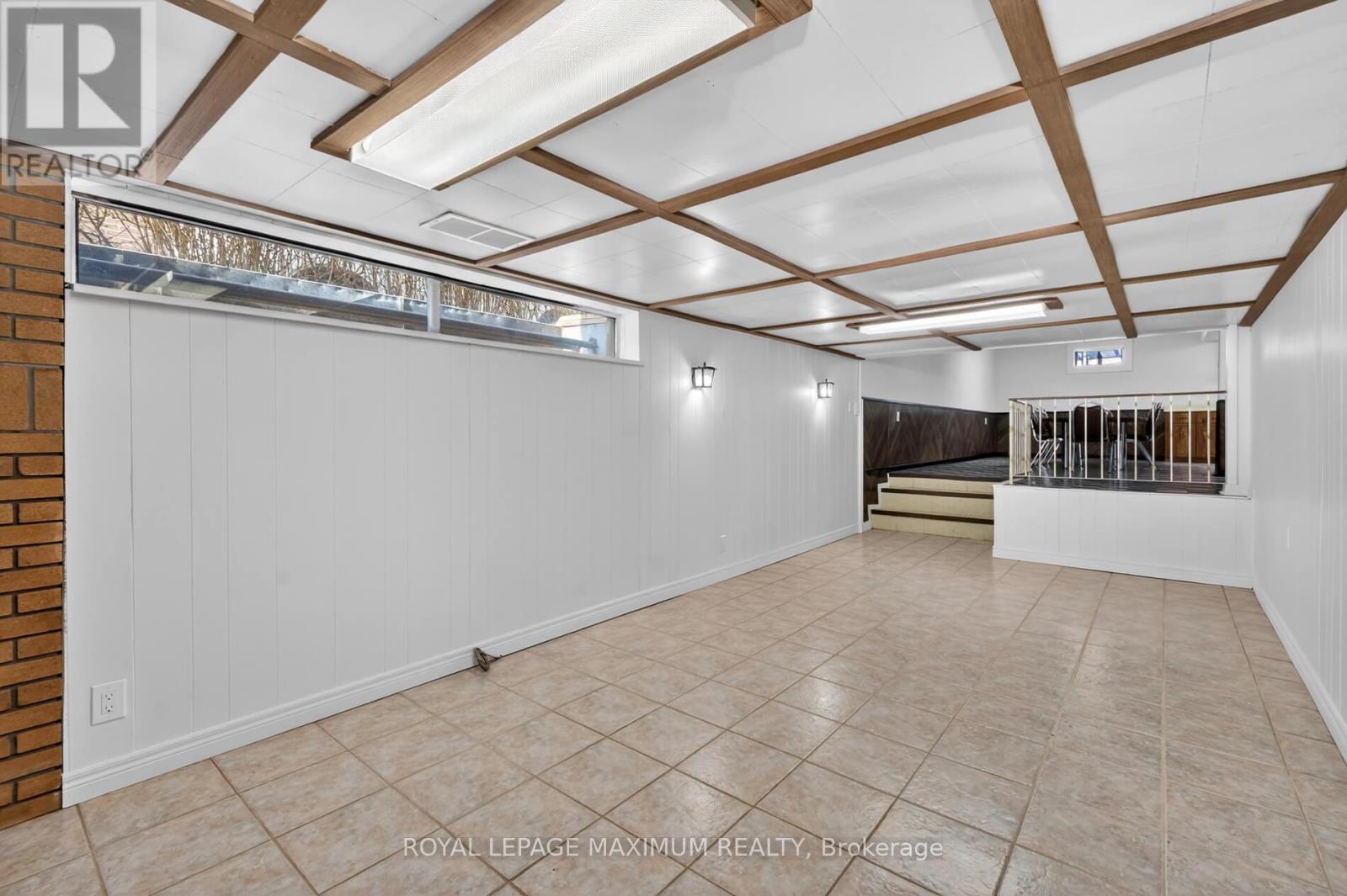 












94 GOLDSBORO ROAD

,
Toronto,




Ontario
M9L1A8

