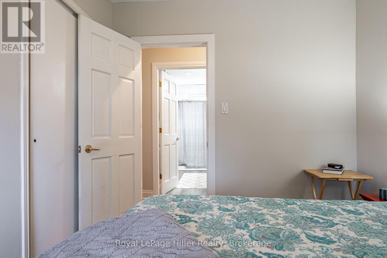 












113 WHITELOCK STREET S

,
Stratford,




Ontario
N5A1T2

