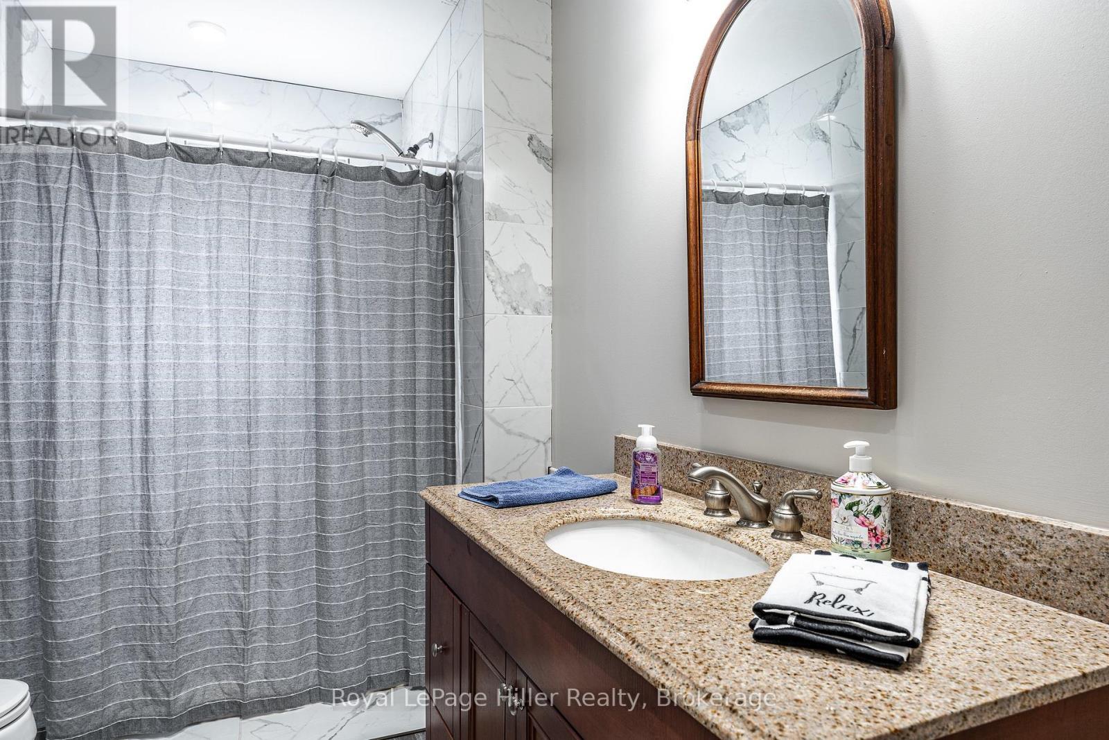 












113 WHITELOCK STREET S

,
Stratford,




Ontario
N5A1T2

