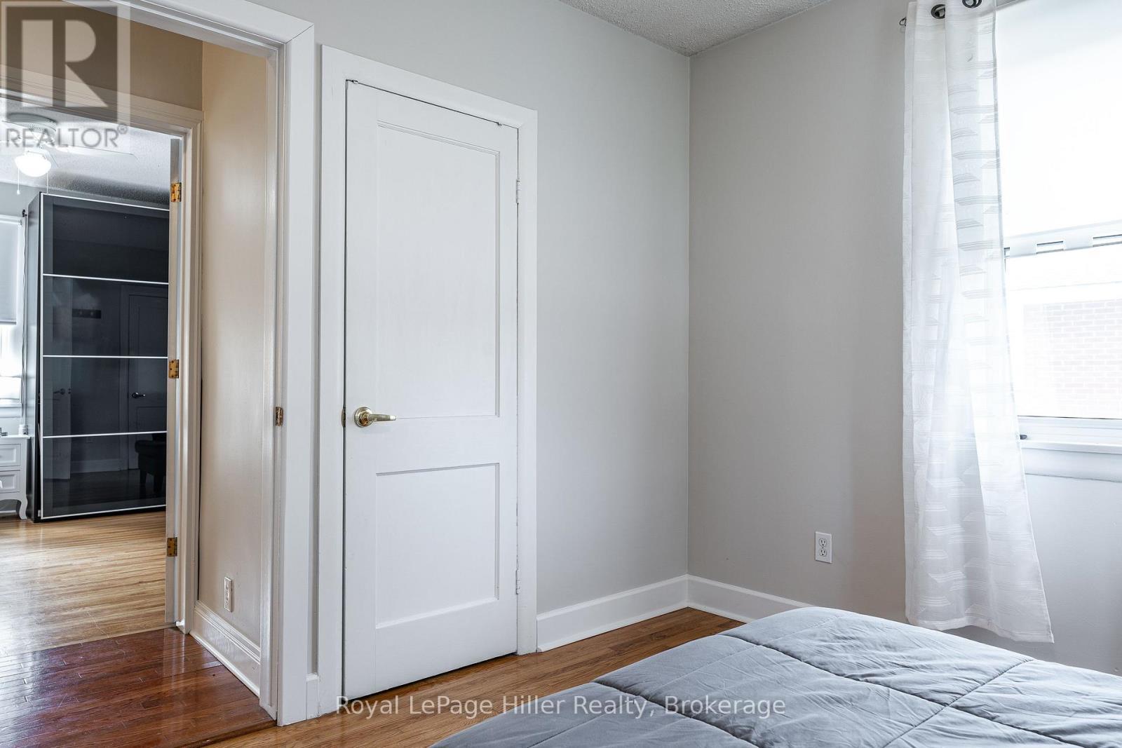 












113 WHITELOCK STREET S

,
Stratford,




Ontario
N5A1T2

