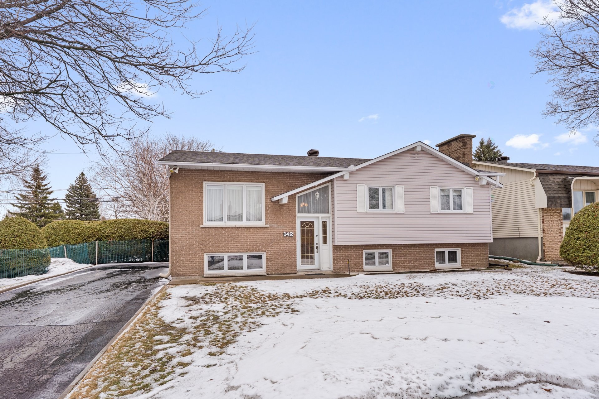 









142


Rue Minerve

,
Repentigny (Repentigny),




QC
J6A6L5

