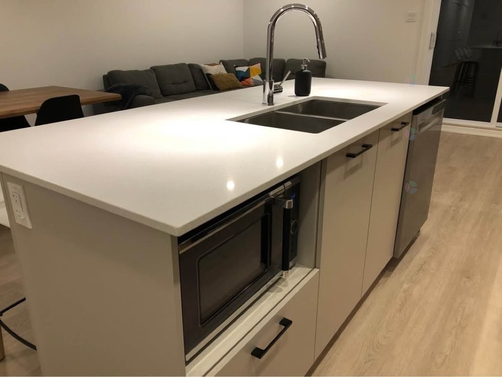 









142


Rue Caroline

, 101,
Cowansville,




QC
J2K1X3

