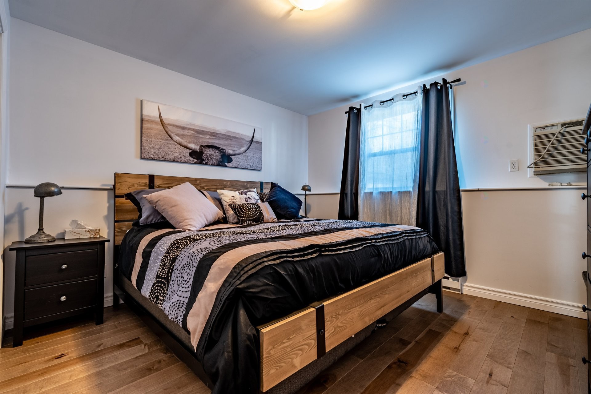 









5660


Rue Marion

, 2,
Trois-Rivières,




QC
G9A6M9

